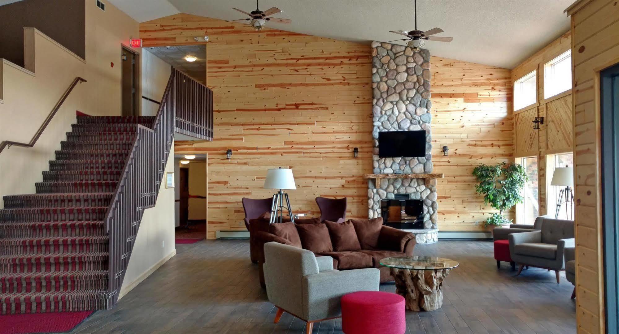 Boarders Inn & Suites By Cobblestone Hotels Superior Εξωτερικό φωτογραφία