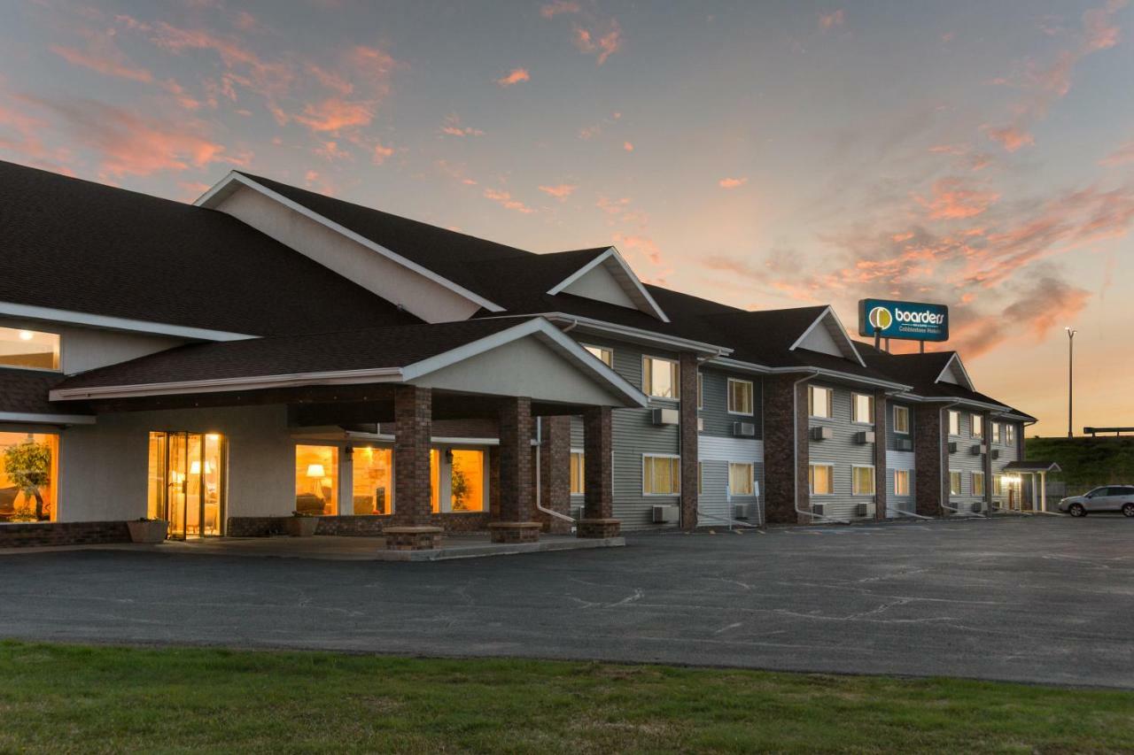 Boarders Inn & Suites By Cobblestone Hotels Superior Εξωτερικό φωτογραφία