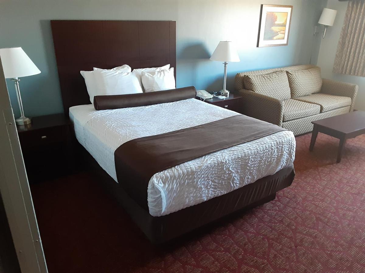 Boarders Inn & Suites By Cobblestone Hotels Superior Εξωτερικό φωτογραφία