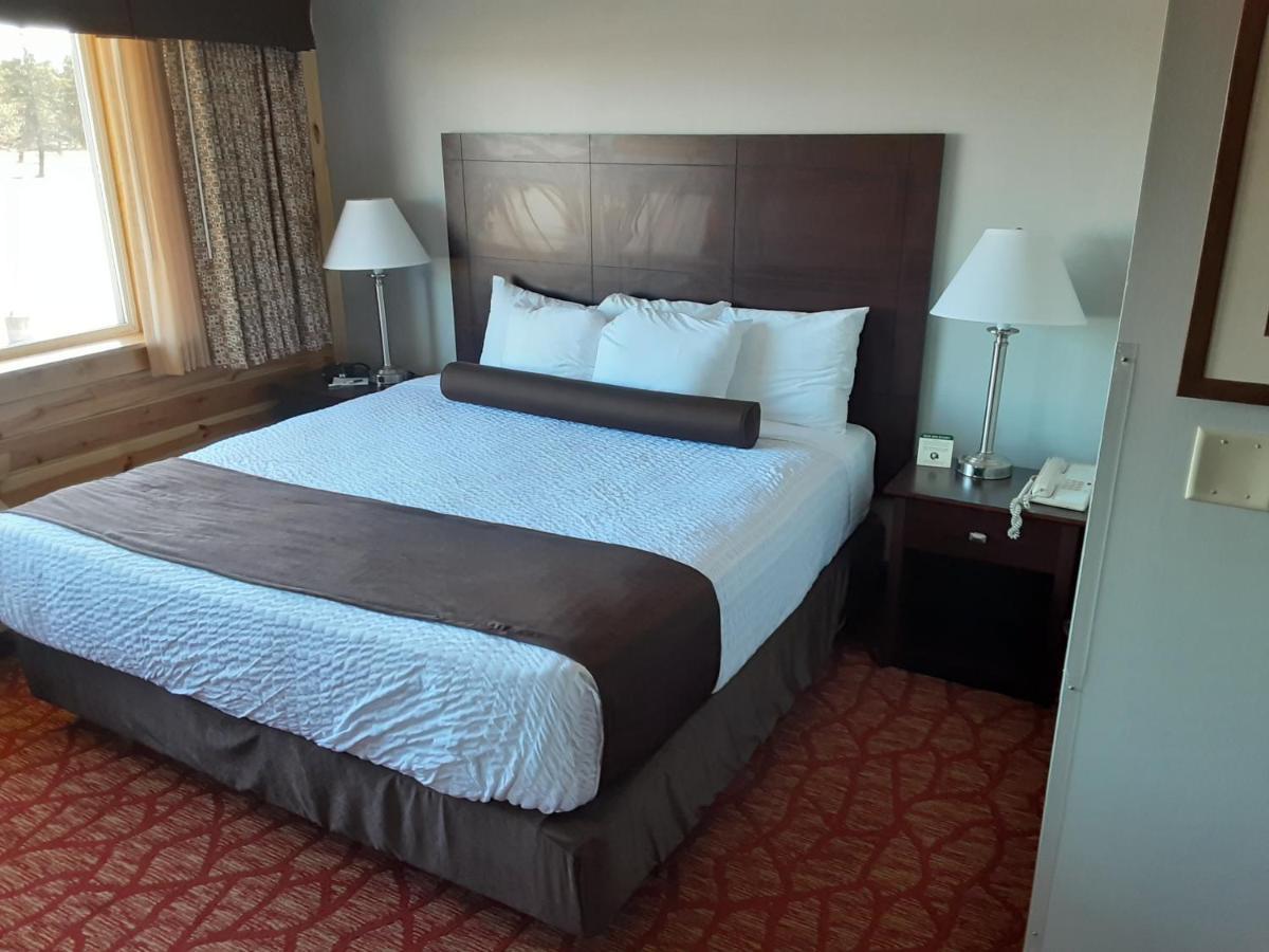 Boarders Inn & Suites By Cobblestone Hotels Superior Εξωτερικό φωτογραφία