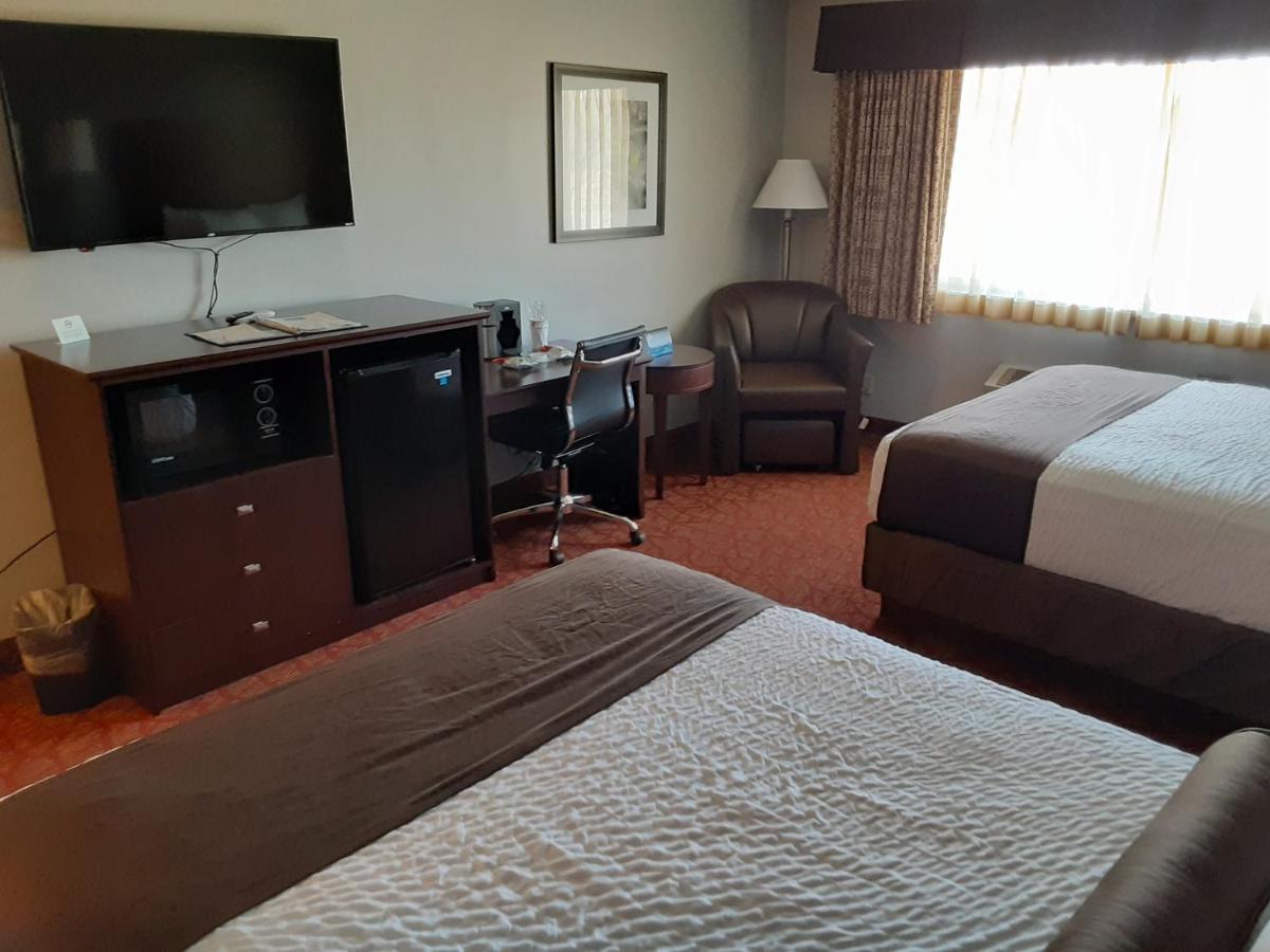 Boarders Inn & Suites By Cobblestone Hotels Superior Εξωτερικό φωτογραφία